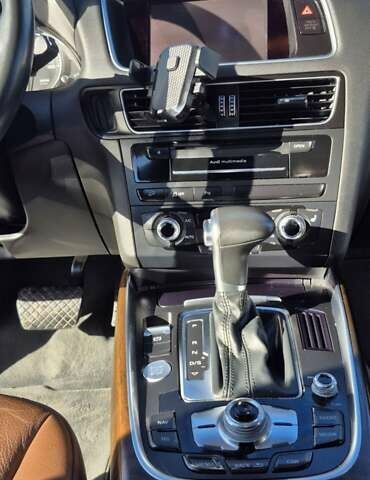 Синій Ауді Ку 5, об'ємом двигуна 1.98 л та пробігом 100 тис. км за 20000 $, фото 40 на Automoto.ua