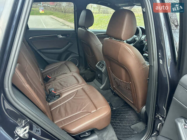 Синий Ауди Ку 5, объемом двигателя 1.98 л и пробегом 157 тыс. км за 18999 $, фото 23 на Automoto.ua