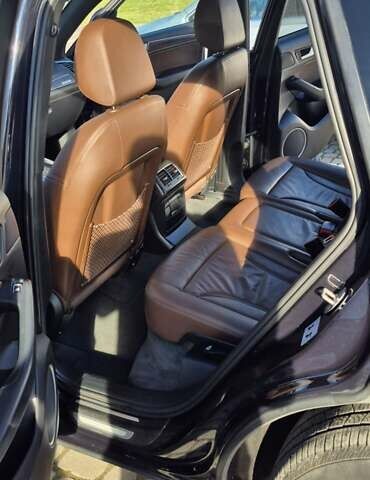 Синій Ауді Ку 5, об'ємом двигуна 1.98 л та пробігом 100 тис. км за 20000 $, фото 42 на Automoto.ua