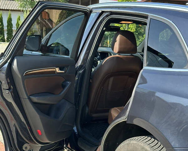 Синій Ауді Ку 5, об'ємом двигуна 1.98 л та пробігом 181 тис. км за 18500 $, фото 11 на Automoto.ua