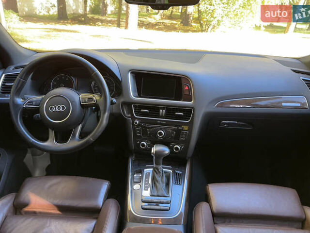 Синий Ауди Ку 5, объемом двигателя 2 л и пробегом 204 тыс. км за 15900 $, фото 10 на Automoto.ua