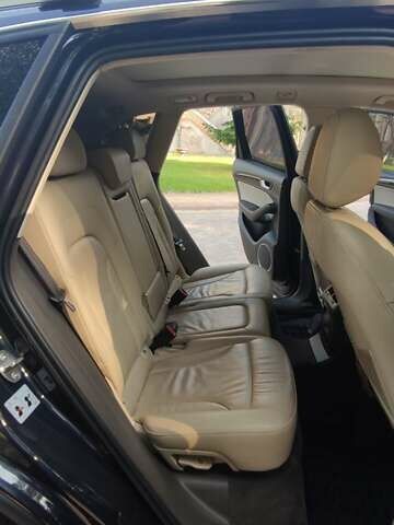 Синій Ауді Ку 5, об'ємом двигуна 2 л та пробігом 222 тис. км за 15700 $, фото 15 на Automoto.ua