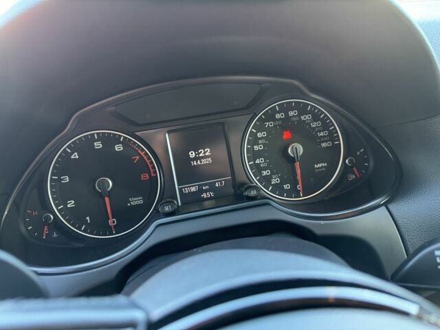 Синій Ауді Ку 5, об'ємом двигуна 2 л та пробігом 135 тис. км за 21500 $, фото 6 на Automoto.ua