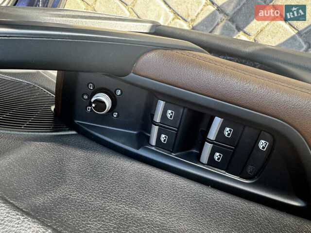 Синий Ауди Ку 5, объемом двигателя 1.98 л и пробегом 92 тыс. км за 32500 $, фото 47 на Automoto.ua