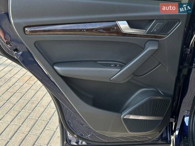 Синий Ауди Ку 5, объемом двигателя 1.98 л и пробегом 164 тыс. км за 25500 $, фото 19 на Automoto.ua