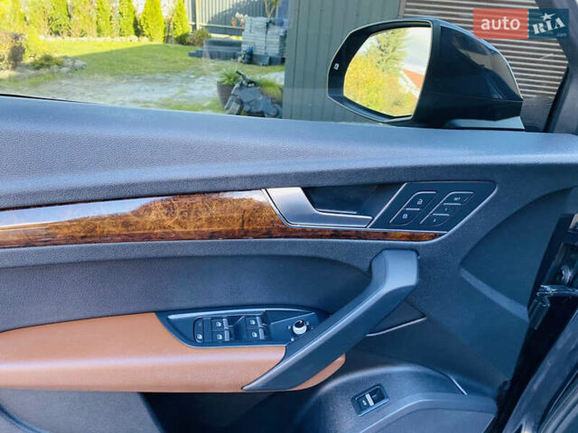 Синий Ауди Ку 5, объемом двигателя 2 л и пробегом 163 тыс. км за 24800 $, фото 18 на Automoto.ua