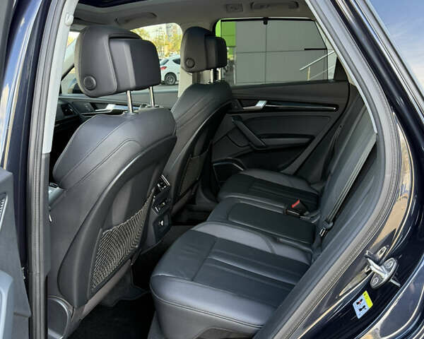 Ауди Ку 5 2017 в Кривом Роге на Automoto.ua Синий Ауди Ку 5, объемом двигателя 1.98 л и пробегом 130 тыс. км за 29800 $, фото 29 на Automoto.ua