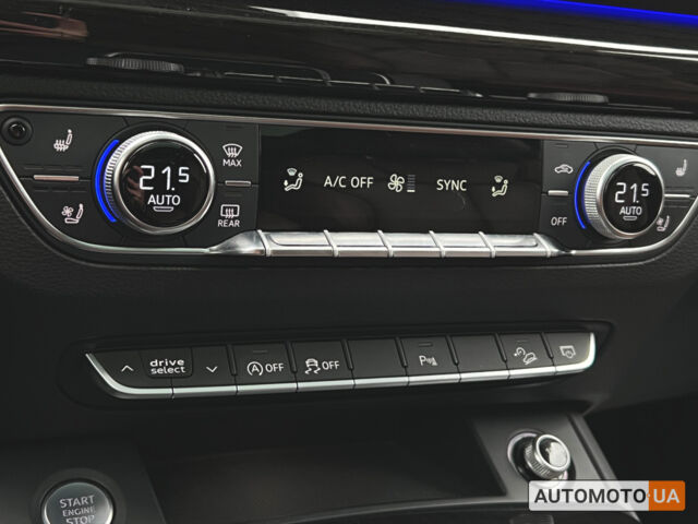 Синий Ауди Ку 5, объемом двигателя 2 л и пробегом 81 тыс. км за 33600 $, фото 25 на Automoto.ua