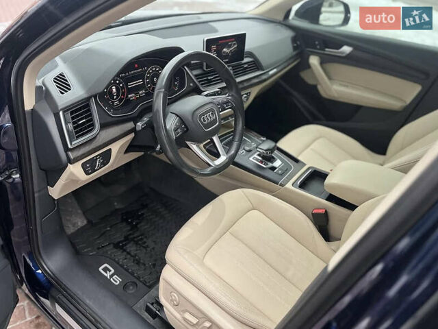 Синій Ауді Ку 5, об'ємом двигуна 1.98 л та пробігом 231 тис. км за 17000 $, фото 5 на Automoto.ua