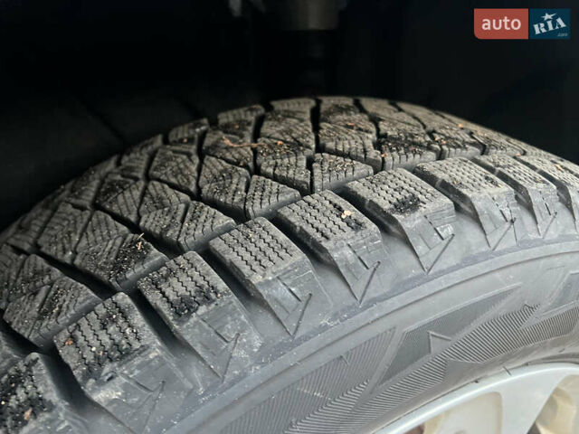 Синій Ауді Ку 5, об'ємом двигуна 2 л та пробігом 167 тис. км за 23700 $, фото 27 на Automoto.ua