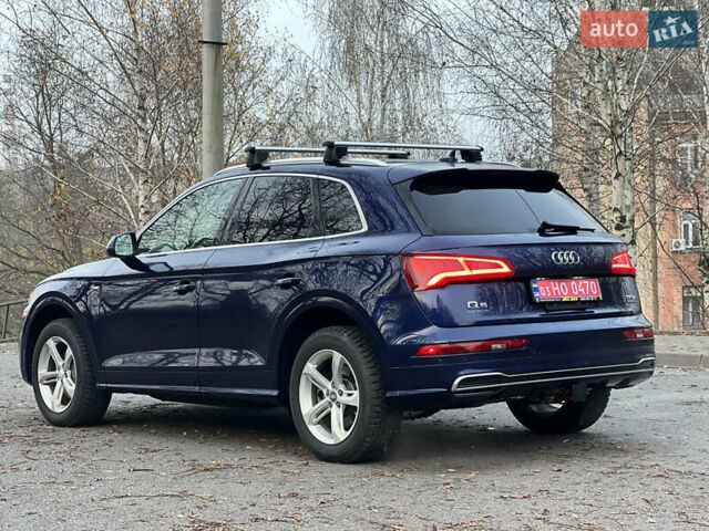 Синій Ауді Ку 5, об'ємом двигуна 2 л та пробігом 167 тис. км за 23700 $, фото 3 на Automoto.ua