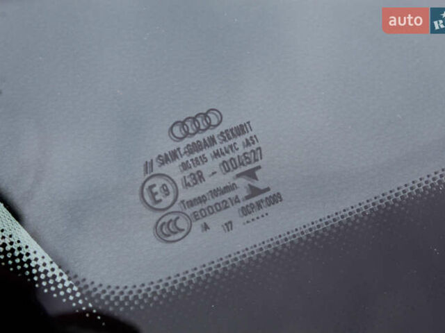 Синий Ауди Ку 5, объемом двигателя 1.97 л и пробегом 180 тыс. км за 28700 $, фото 18 на Automoto.ua