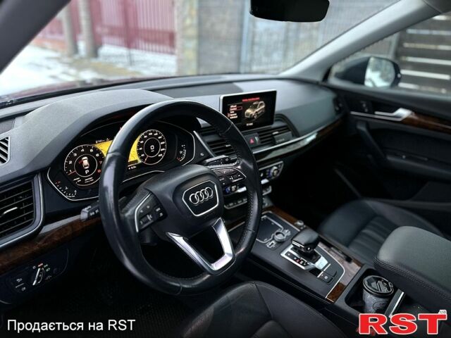 Синий Ауди Ку 5, объемом двигателя 2 л и пробегом 176 тыс. км за 23499 $, фото 1 на Automoto.ua