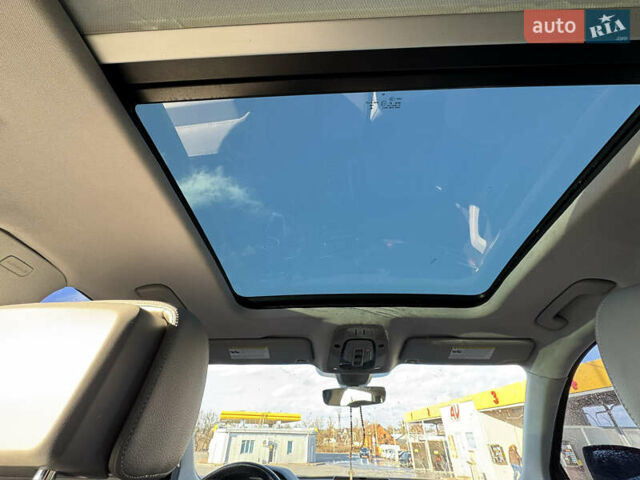 Синій Ауді Ку 5, об'ємом двигуна 1.98 л та пробігом 117 тис. км за 27000 $, фото 7 на Automoto.ua