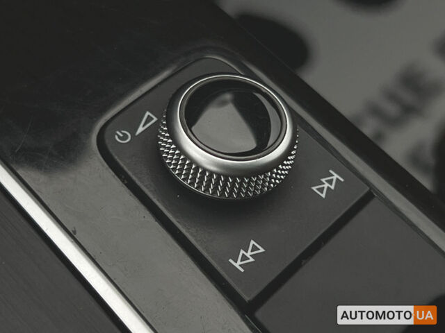 Синий Ауди Ку 5, объемом двигателя 2 л и пробегом 81 тыс. км за 33600 $, фото 22 на Automoto.ua