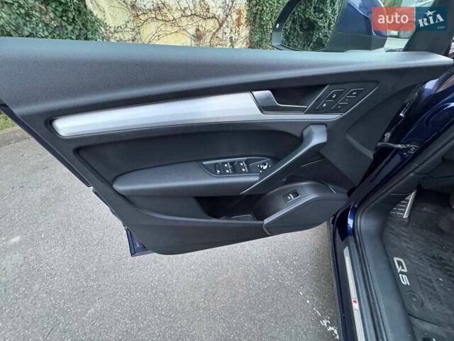 Синий Ауди Ку 5, объемом двигателя 2 л и пробегом 90 тыс. км за 27300 $, фото 20 на Automoto.ua