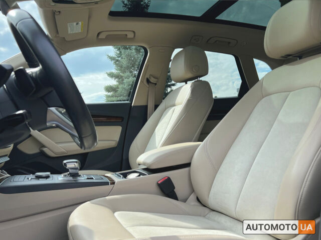 Синий Ауди Ку 5, объемом двигателя 2 л и пробегом 62 тыс. км за 27700 $, фото 14 на Automoto.ua