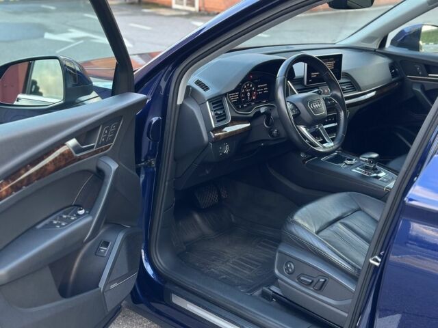 Синий Ауди Ку 5, объемом двигателя 2 л и пробегом 134 тыс. км за 25500 $, фото 18 на Automoto.ua