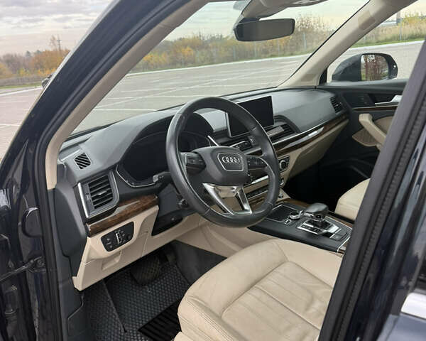 Синий Ауди Ку 5, объемом двигателя 1.98 л и пробегом 115 тыс. км за 27000 $, фото 9 на Automoto.ua