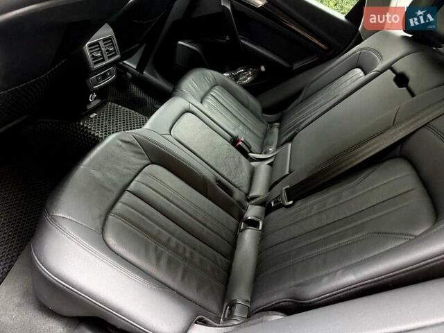 Синій Ауді Ку 5, об'ємом двигуна 2 л та пробігом 125 тис. км за 23500 $, фото 17 на Automoto.ua