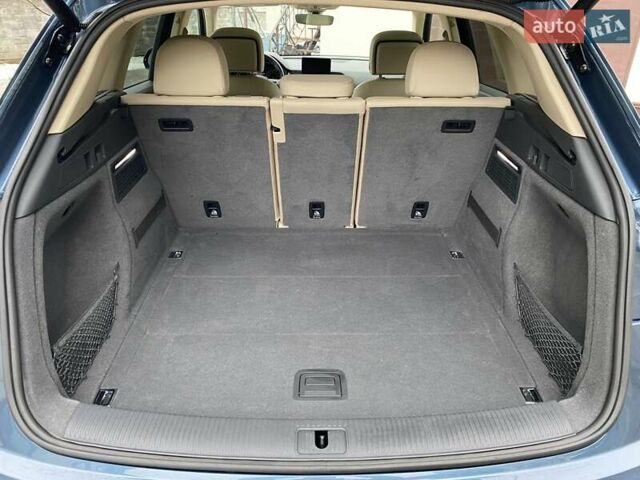 Синий Ауди Ку 5, объемом двигателя 1.98 л и пробегом 136 тыс. км за 22700 $, фото 29 на Automoto.ua