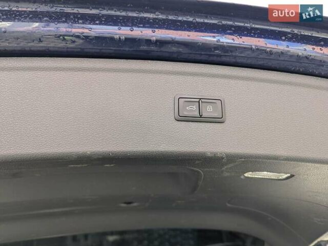 Синий Ауди Ку 5, объемом двигателя 1.98 л и пробегом 192 тыс. км за 21500 $, фото 47 на Automoto.ua