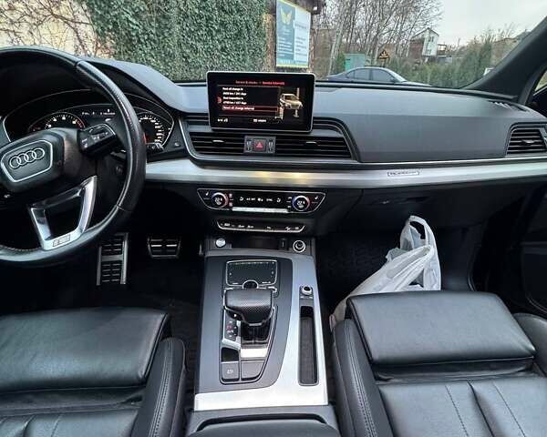 Синий Ауди Ку 5, объемом двигателя 2 л и пробегом 90 тыс. км за 27300 $, фото 34 на Automoto.ua