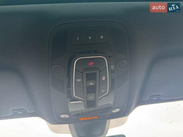 Синій Ауді Ку 5, об'ємом двигуна 2 л та пробігом 115 тис. км за 29790 $, фото 34 на Automoto.ua