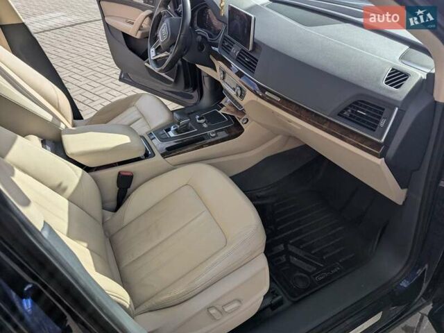 Синий Ауди Ку 5, объемом двигателя 1.98 л и пробегом 192 тыс. км за 21500 $, фото 53 на Automoto.ua