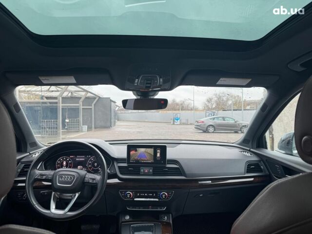 Синий Ауди Ку 5, объемом двигателя 2 л и пробегом 115 тыс. км за 29790 $, фото 20 на Automoto.ua