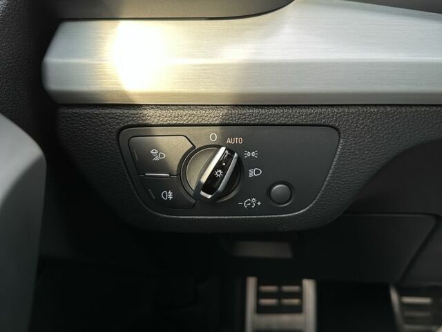 Синій Ауді Ку 5, об'ємом двигуна 3 л та пробігом 120 тис. км за 28600 $, фото 17 на Automoto.ua