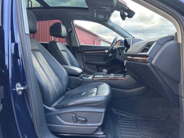 Синий Ауди Ку 5, объемом двигателя 2 л и пробегом 134 тыс. км за 25500 $, фото 23 на Automoto.ua