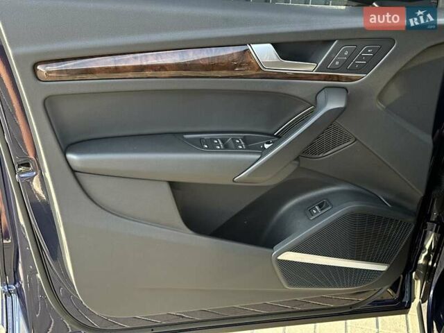 Синий Ауди Ку 5, объемом двигателя 1.98 л и пробегом 164 тыс. км за 25500 $, фото 27 на Automoto.ua