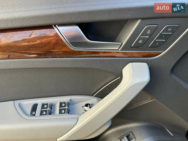 Ауді Ку 5 2017 у Чернівцях на Automoto.ua Синій Ауді Ку 5, об'ємом двигуна 1.98 л та пробігом 209 тис. км за 23800 $, фото 7 на Automoto.ua