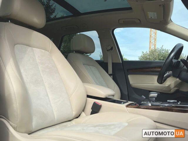 Синий Ауди Ку 5, объемом двигателя 2 л и пробегом 62 тыс. км за 27700 $, фото 8 на Automoto.ua