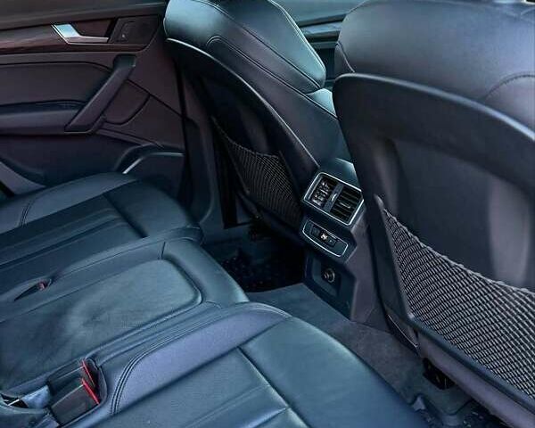 Синий Ауди Ку 5, объемом двигателя 1.98 л и пробегом 74 тыс. км за 23400 $, фото 18 на Automoto.ua