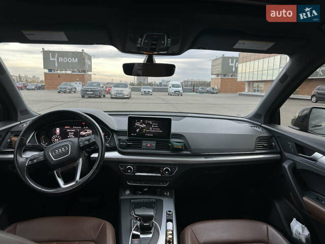 Ауді Ку 5 2017 у Києві на Automoto.ua Синій Ауді Ку 5, об'ємом двигуна 1.98 л та пробігом 123 тис. км за 30000 $, фото 15 на Automoto.ua