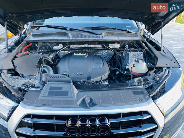 Синий Ауди Ку 5, объемом двигателя 2 л и пробегом 163 тыс. км за 24800 $, фото 20 на Automoto.ua