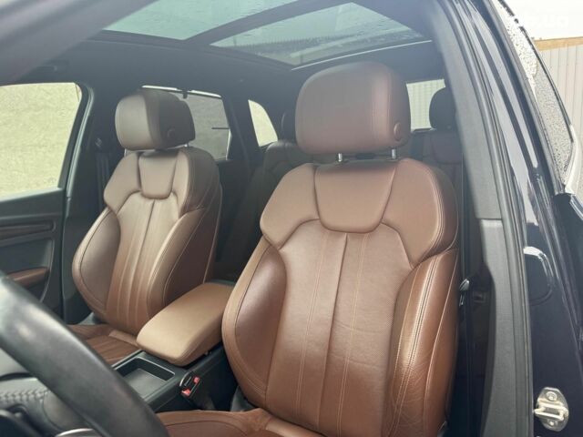 Синий Ауди Ку 5, объемом двигателя 2 л и пробегом 115 тыс. км за 29790 $, фото 35 на Automoto.ua