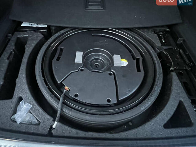 Синій Ауді Ку 5, об'ємом двигуна 2 л та пробігом 167 тис. км за 23700 $, фото 25 на Automoto.ua