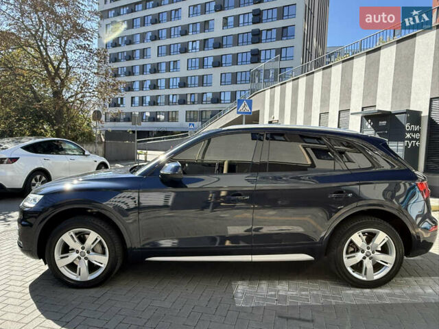 Синій Ауді Ку 5, об'ємом двигуна 1.98 л та пробігом 177 тис. км за 22500 $, фото 2 на Automoto.ua