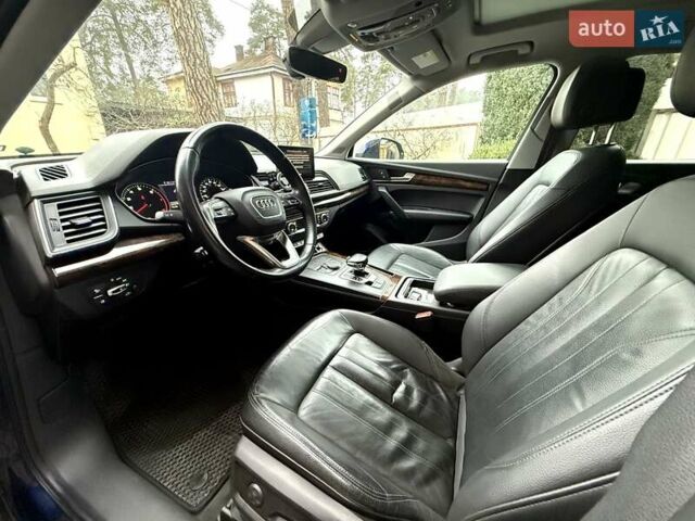 Синій Ауді Ку 5, об'ємом двигуна 2 л та пробігом 125 тис. км за 23500 $, фото 11 на Automoto.ua