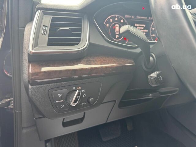 Синий Ауди Ку 5, объемом двигателя 2 л и пробегом 115 тыс. км за 29790 $, фото 25 на Automoto.ua