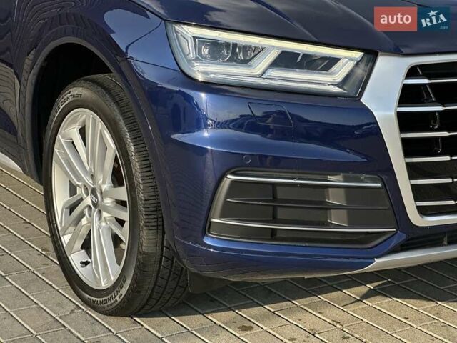 Синий Ауди Ку 5, объемом двигателя 1.98 л и пробегом 164 тыс. км за 25500 $, фото 3 на Automoto.ua
