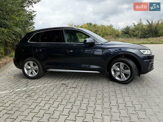 Синий Ауди Ку 5, объемом двигателя 2 л и пробегом 126 тыс. км за 25500 $, фото 4 на Automoto.ua