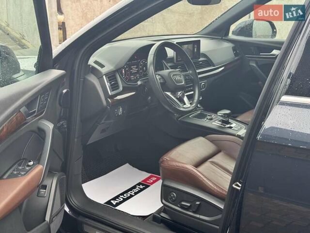 Синій Ауді Ку 5, об'ємом двигуна 2 л та пробігом 115 тис. км за 29790 $, фото 13 на Automoto.ua