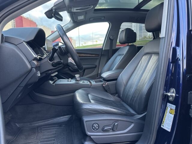 Синий Ауди Ку 5, объемом двигателя 2 л и пробегом 134 тыс. км за 25500 $, фото 19 на Automoto.ua