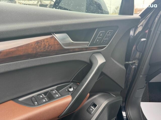 Синий Ауди Ку 5, объемом двигателя 2 л и пробегом 115 тыс. км за 29790 $, фото 22 на Automoto.ua