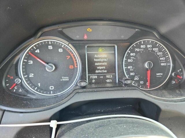 Синий Ауди Ку 5, объемом двигателя 2 л и пробегом 71 тыс. км за 4100 $, фото 7 на Automoto.ua