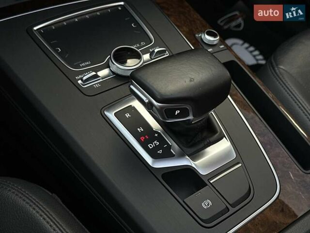 Синий Ауди Ку 5, объемом двигателя 1.98 л и пробегом 164 тыс. км за 25500 $, фото 39 на Automoto.ua